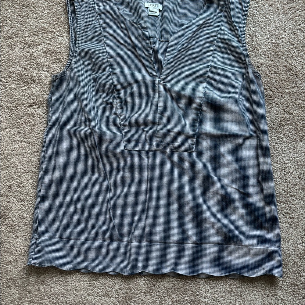 Sleeveless Blouse